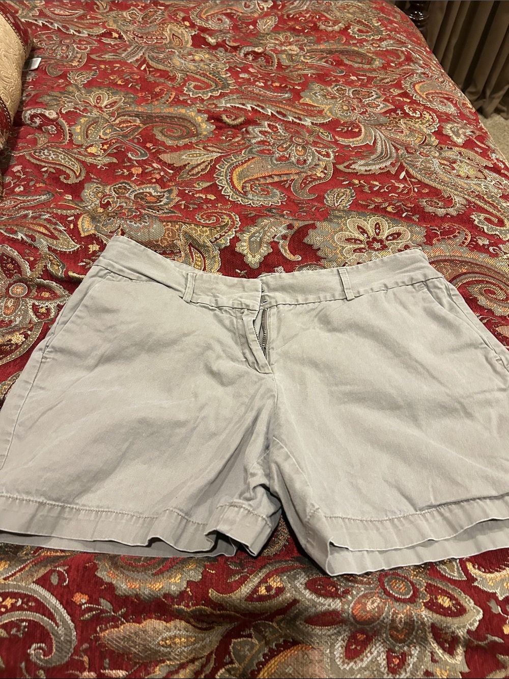 LOFT Light Gray Women's Bermuda Shorts